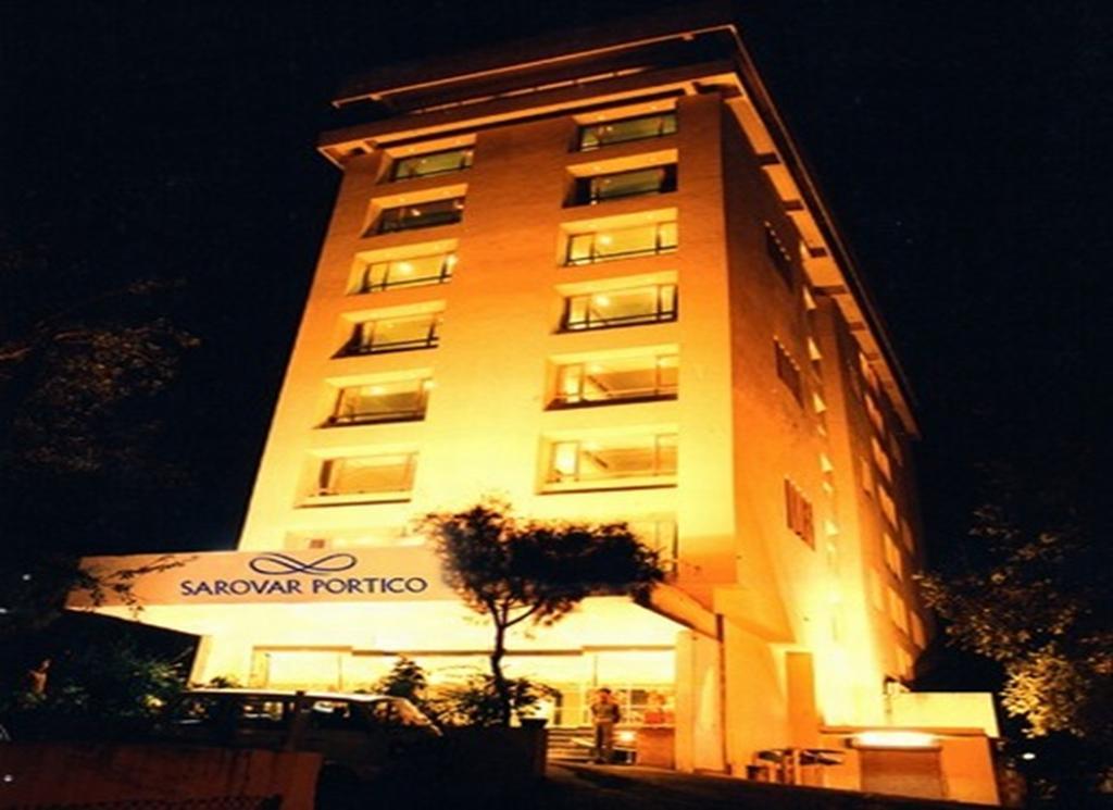 Sarovar Portico Rivera Ahmedabad Luaran gambar