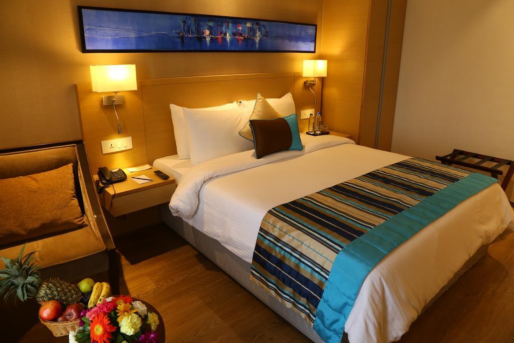 Sarovar Portico Rivera Ahmedabad Luaran gambar